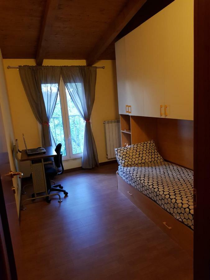 Andrea'S Apartments - Chiasserini ミラノ エクステリア 写真